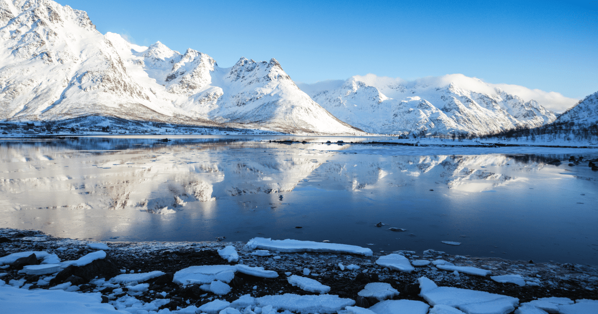 Quality and Sustainability: Image of Arctic mountains, highlighting the authentic location for sourcing shrimp used in our dietary supplements.